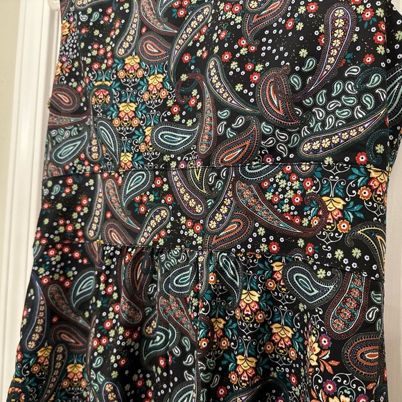 Athleta Dahlia Paisley Sleeveless Dress - 6 - Picture 11 of 13